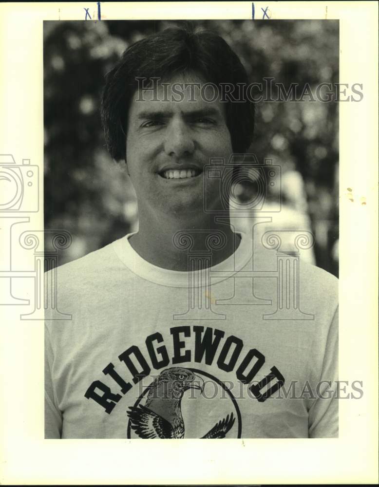 1990 Press Photo Softball Coach Chuck Dorvin Coach of the Year of Ridgewood - Historic Images