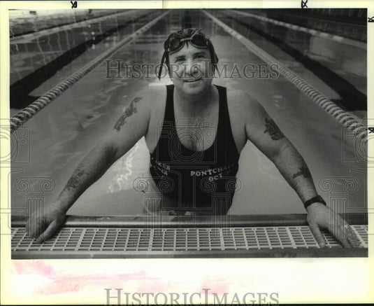 1990 Press Photo Swimmer Chuck McVeety at Elmwood Fitness Center - nos22863- Historic Images