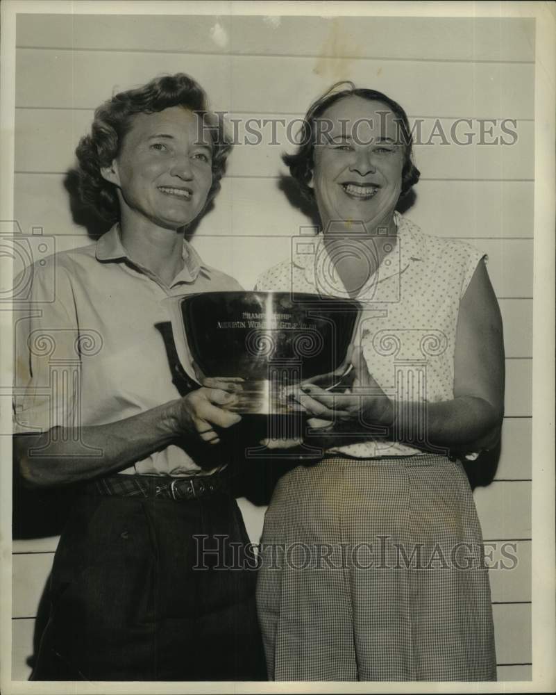 1967 Mrs EJ Mittelbroun &amp; Mrs. Felix Dreyfus hold a trophy together - Historic Images