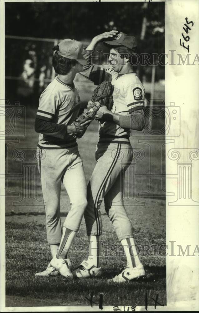 1981 Press Photo Baseball players in action - nos23588 - Historic Images