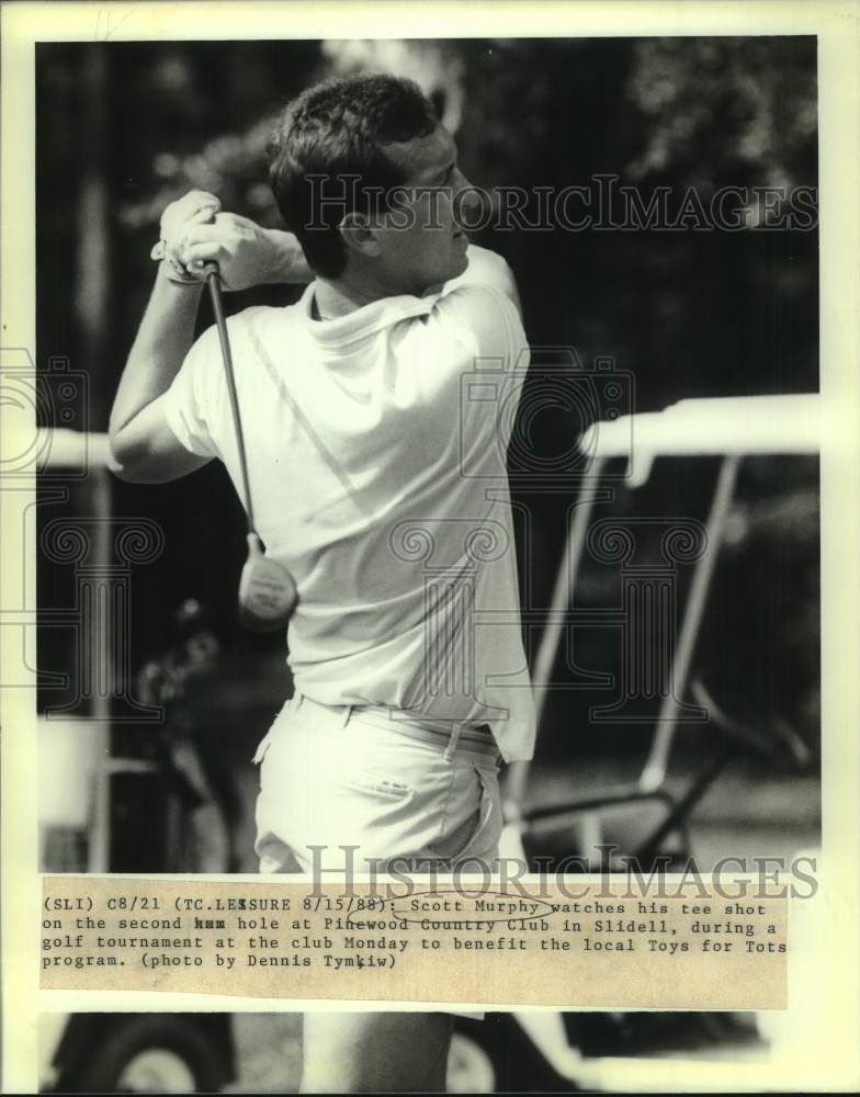 1988 Press Photo Slidell-Golfer Scott Murphy watches tee shot at Pinewood CC- Historic Images