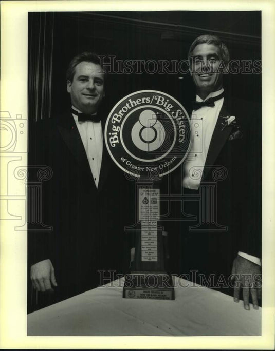 1988 Press Photo New Orleans Saints football head coach Jim Mora at banquet- Historic Images
