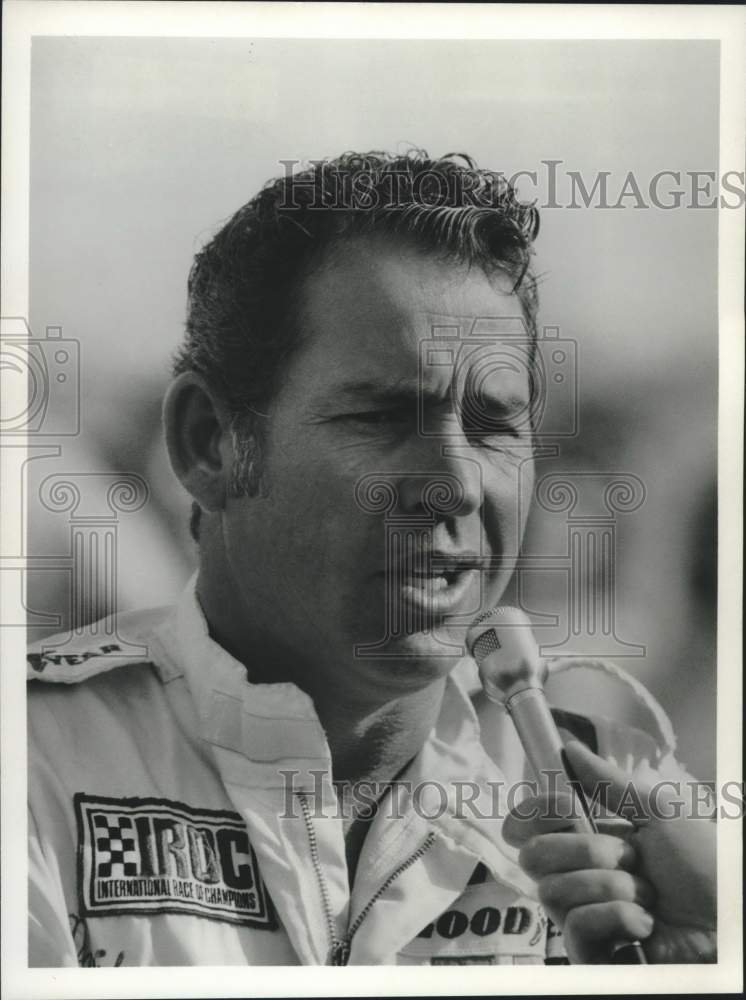 1977 Press Photo IROC race driver David Pearson - nos27565 - Historic Images