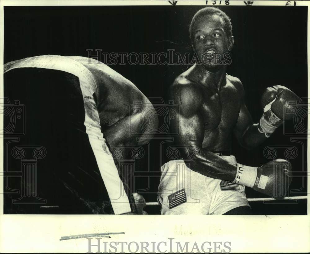 1981 Press Photo Boxing - Melvin Paul in Action - nos29626- Historic Images