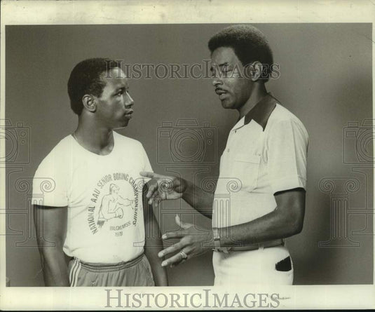 1978 Press Photo Boxer Melvin Paul and trainer Milton Price - nos29634- Historic Images