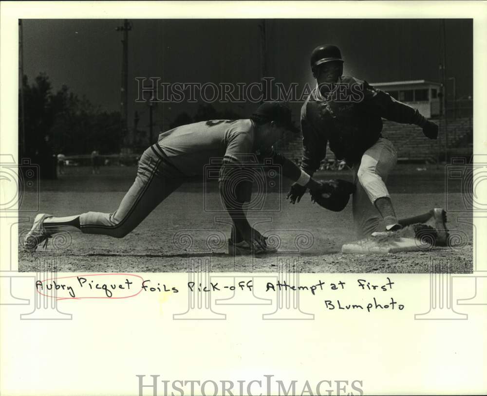 1985 Press Photo Baseball - Aubry Picquet Attempts Pick-Off at First - nos30180 - Historic Images