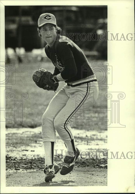 1989 Press Photo Baseball - Duke Robin, Third Baseman - nos30659- Historic Images