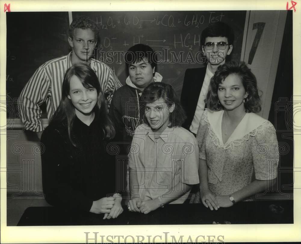 1989 St Martin&#39;s School team competitors in state competition - Historic Images