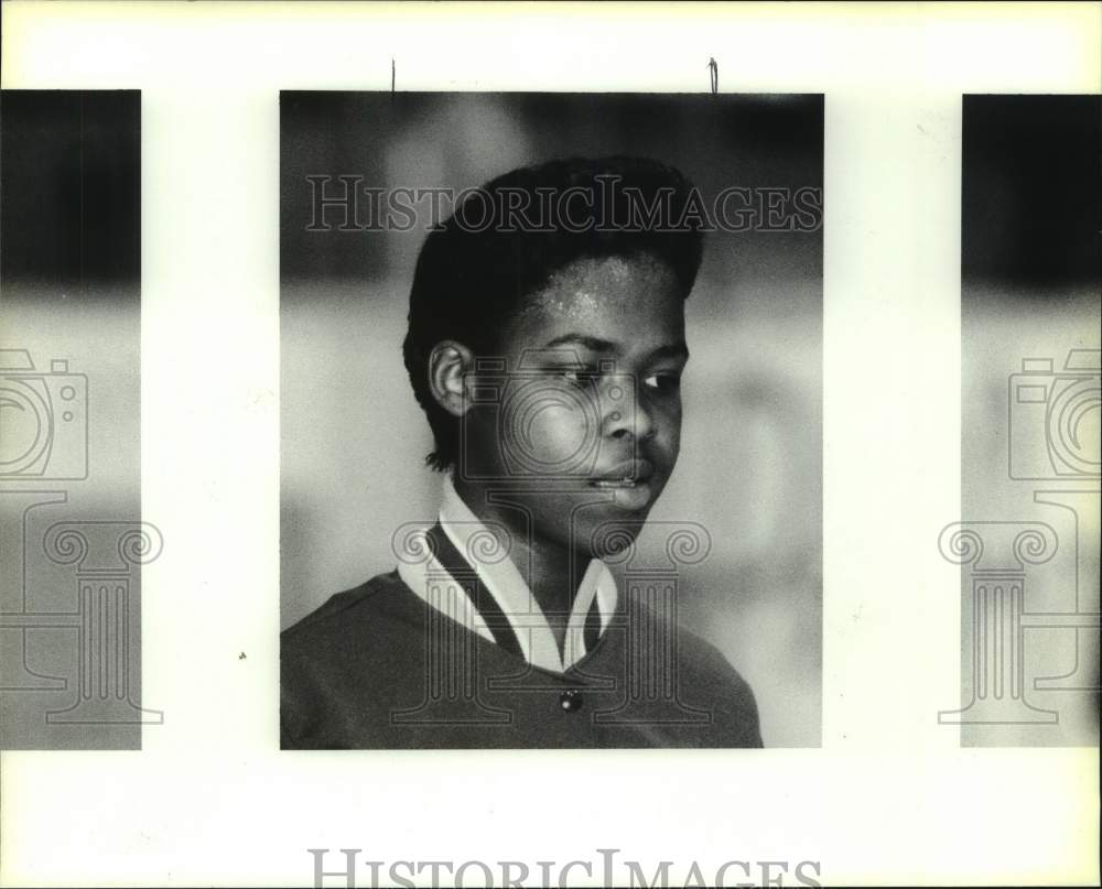 1991 Close-up photo of UNO basketball player Twayla Powell - Historic Images