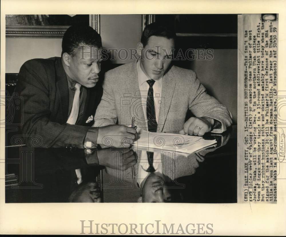 1959 Press Photo Boxers Spider Webb, Gene Fullmer Sign for Title Fight - Historic Images