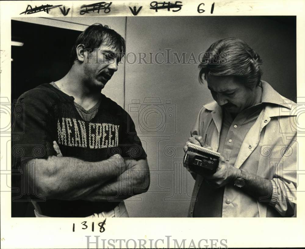 1979 Press Photo Marty Wetzel with Rock Houtas - nos32688 - Historic Images