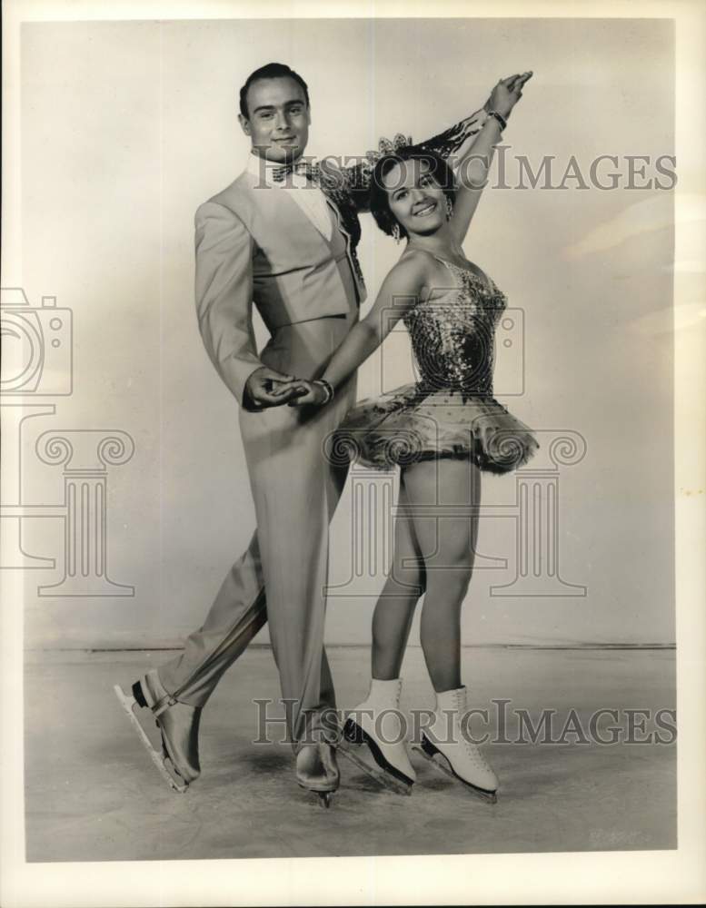 1961 Press Photo Barbara Wagner, Robert Paul on All Star Figure Skating Tribute - Historic Images