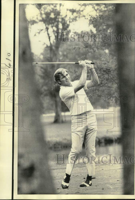 Press Photo Medalist Golfer Lanny Wadkins - nos33043 - Historic Images