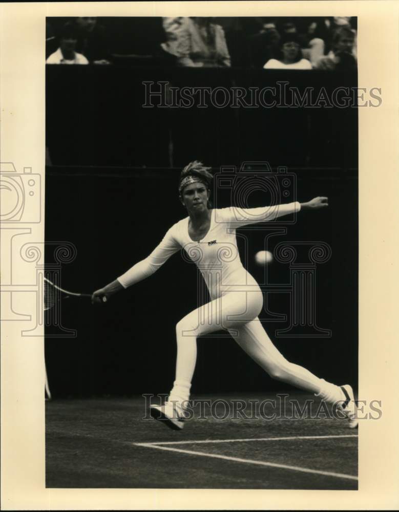1985 Press Photo Tennis Player Anne White at Wimbledon - nos33102- Historic Images