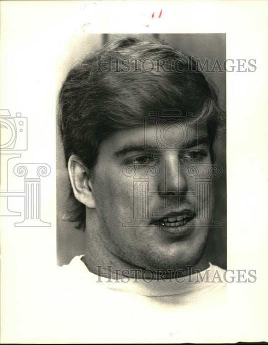 1985 Press Photo Kirk Russell, John Curtia School Football Player - nos33329- Historic Images