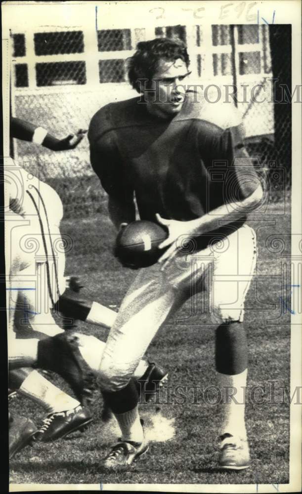 1971 Press Photo Al Woodall at New York Jets Practice, Hofstra University - Historic Images