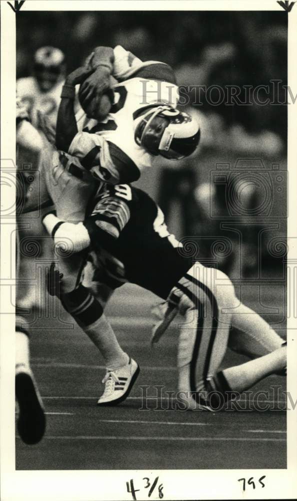 1979 Press Photo Don Schwarz, Ron Jessie in Football Game - nos33905- Historic Images