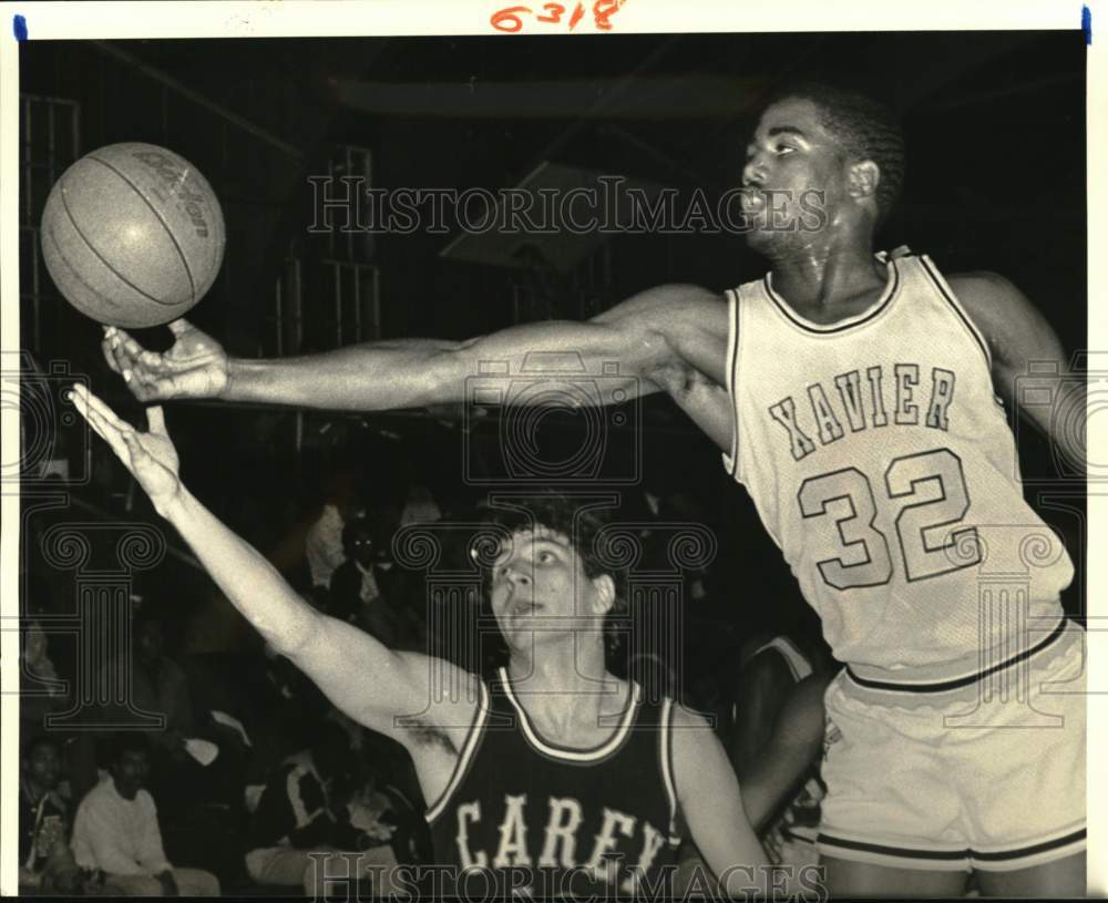 1987 Press Photo Xavier vs. William Carey Basketball Game - nos34028 - Historic Images