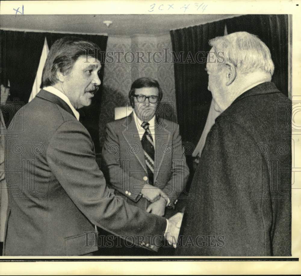 1973 Press Photo Dick Williams, Joe Cronin at Baseball Meeting in Boston - Historic Images