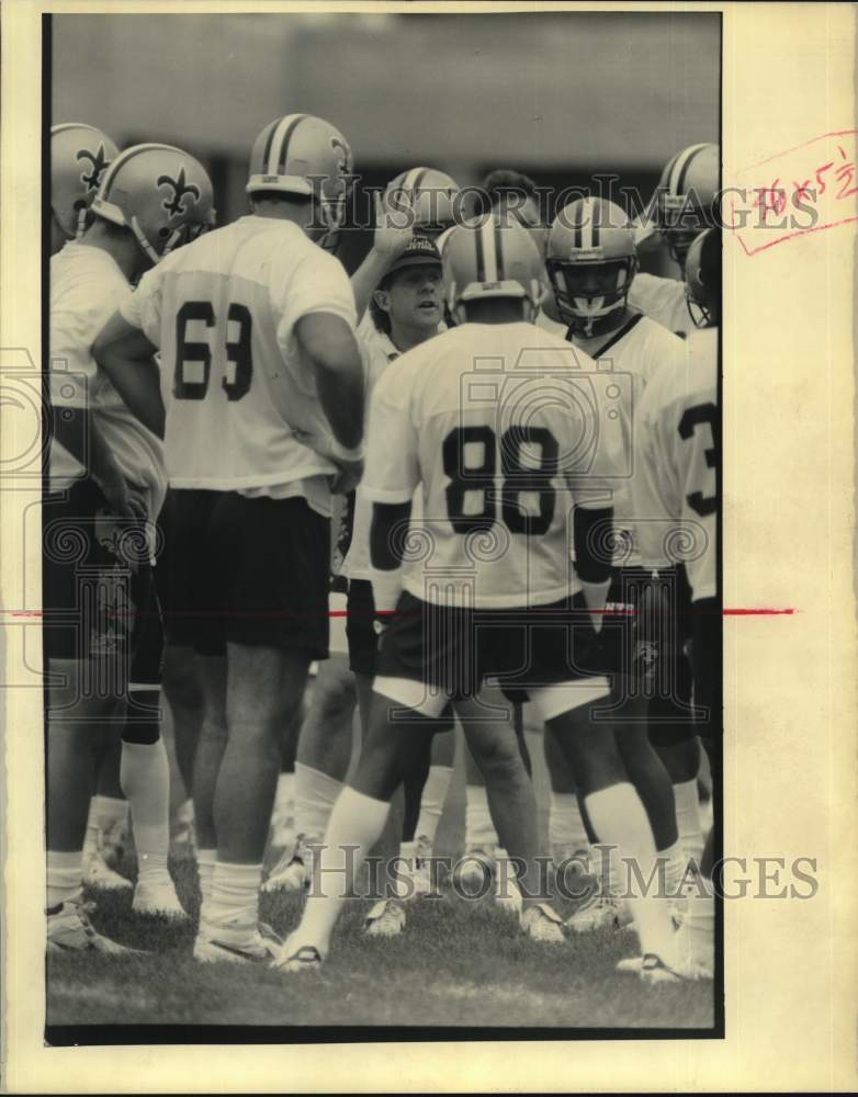 1990 Press Photo Carl Smith &amp; Kurt Anderson at football practice. - nos34641- Historic Images