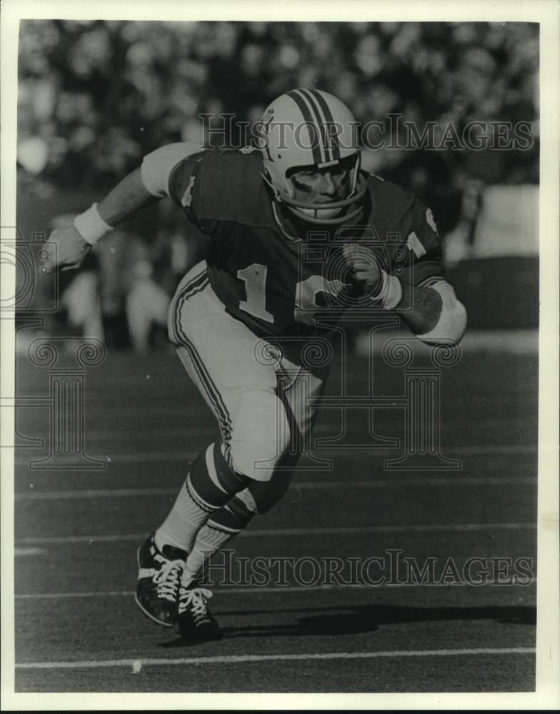 1973 Press Photo New England Patriots football wide receiver Randy Vataha - Historic Images