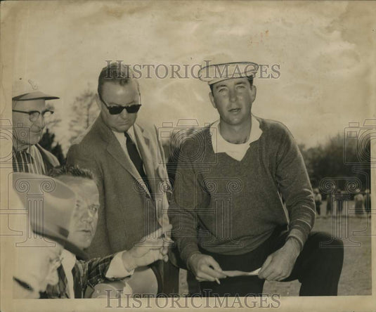 Press Photo Golfer Ken Venturi interviewed - nos35173 - Historic Images