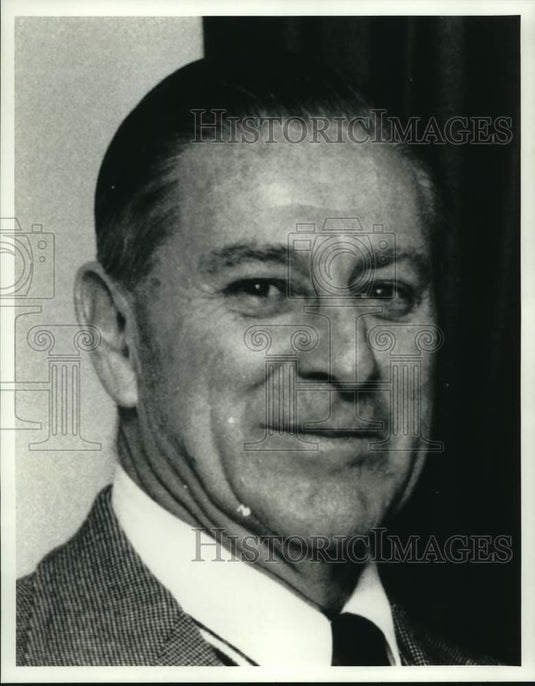 1999 Press Photo Claude "Monk" Simons, multi-sport coach - nos35393-Historic Images