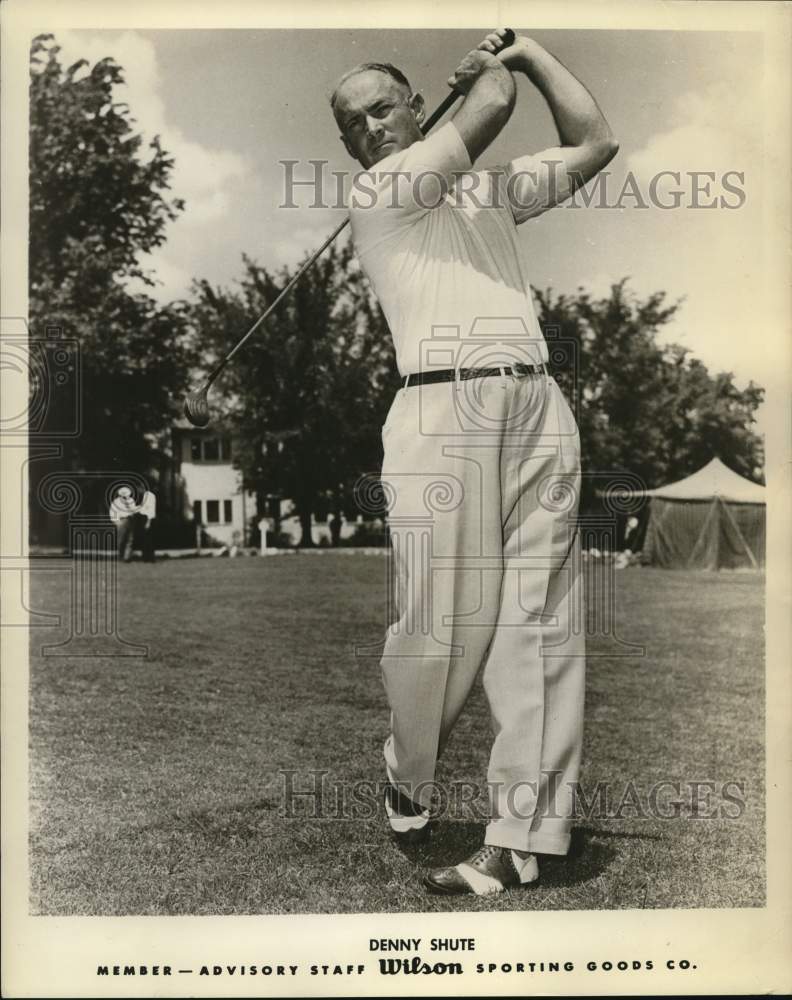 Press Photo Denny Shute, Wilson Sporting Goods advisory staff member - nos35570 - Historic Images