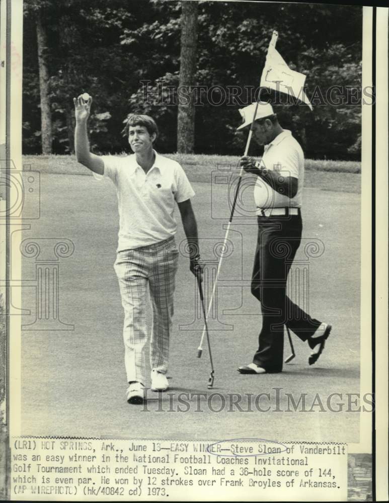 1973 Press Photo Steve Sloan winner of National Football Coaches Invitational. - Historic Images