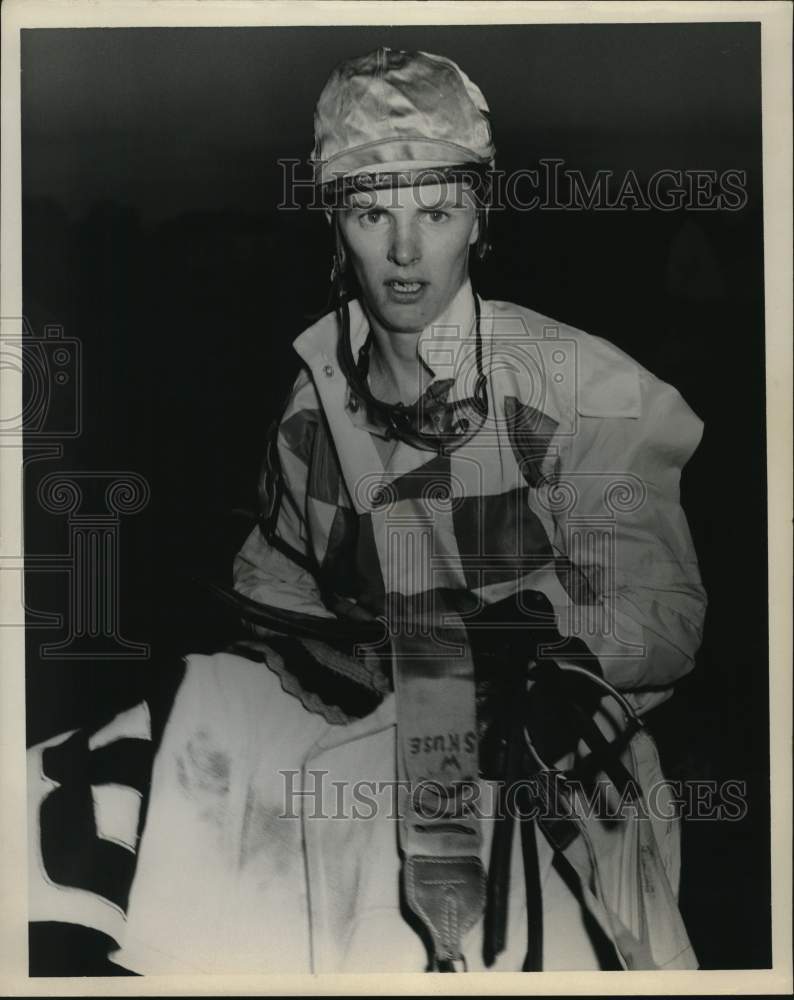 Press Photo Jockey William Skuse - nos35606- Historic Images