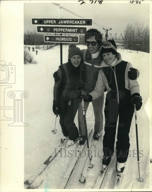 1978 Press Photo Skiing in Thunder Bay Country on north shores Lake Superior - Historic Images