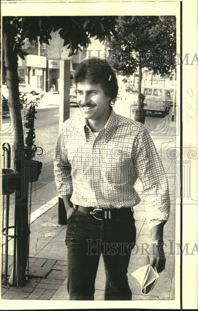 1973 Press Photo Champion swimmer Mark Spitz strolls down a street in Hollywood.- Historic Images