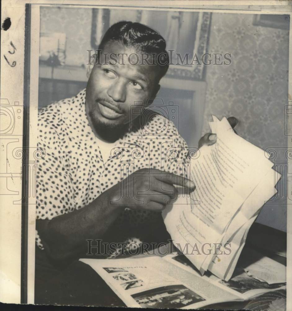 Press Photo Professional Boxer Sugar Ray Robinson - nos36867 - Historic Images