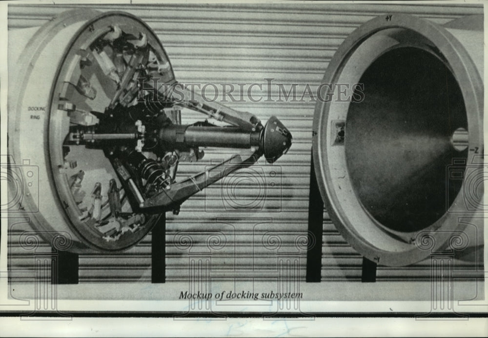 1971 Apollo 14 Lunar Landing Mission Capture Latches Houston - Historic Images