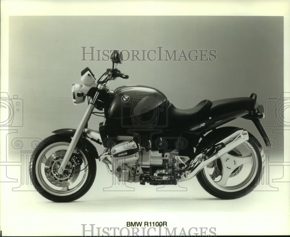 1994 Press Photo A new BMW R1100R motorcycle - Historic Images