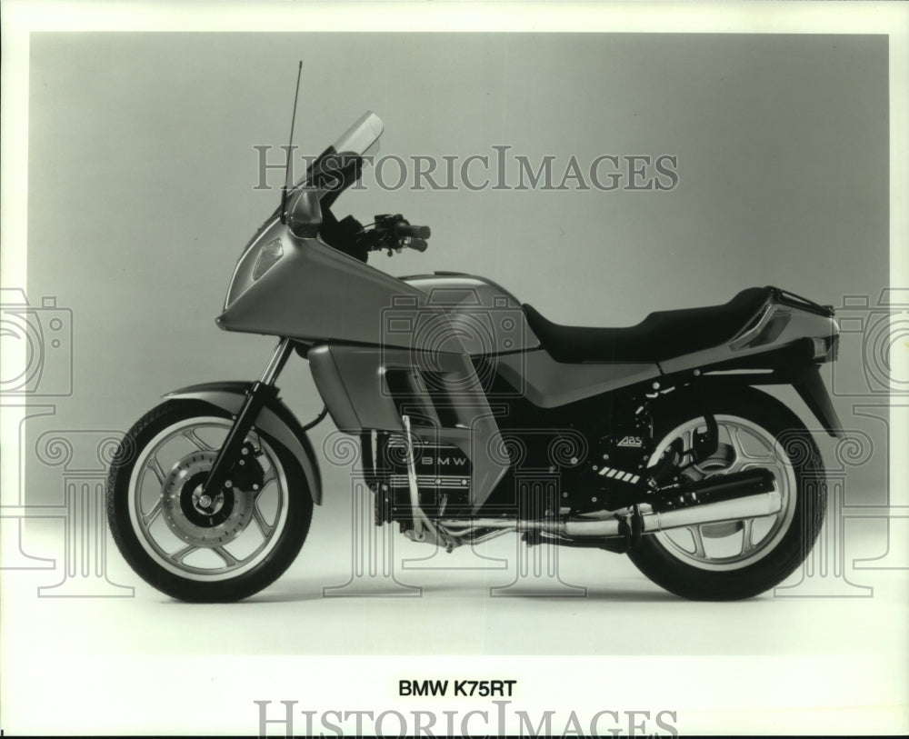 1994 Press Photo A new BMW K75RT motorcycle - Historic Images