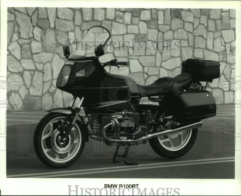 1994 Press Photo A new street bike, the BMW R100RT motorcycle - Historic Images