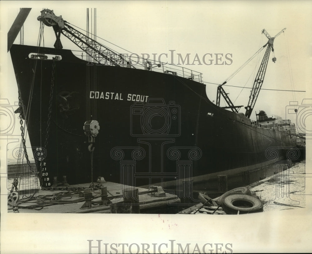 1970 The Roane supply vessel Coastal Scout at Standard Dredging Corp - Historic Images