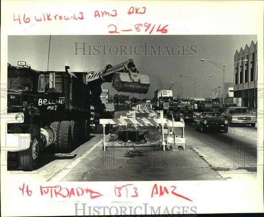 1987 Press Photo Road construction work on S. Clearview Parkway in Kenner - Historic Images