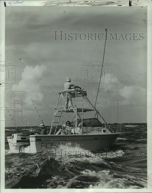 1978 Press Photo A convertible-type powerboat designed for fishing or pleasure-Historic Images