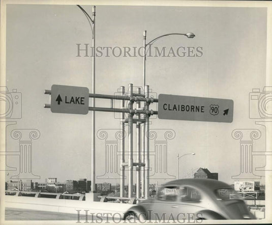 1960 Press Photo Pontchartrain Expressway signs - Historic Images