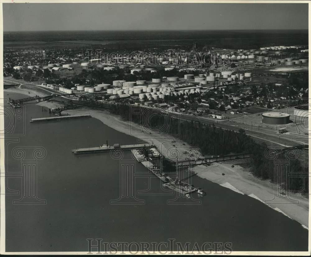 1964 US Army of Engineers&#39; Revetment Sinking Plant Mississippi River - Historic Images