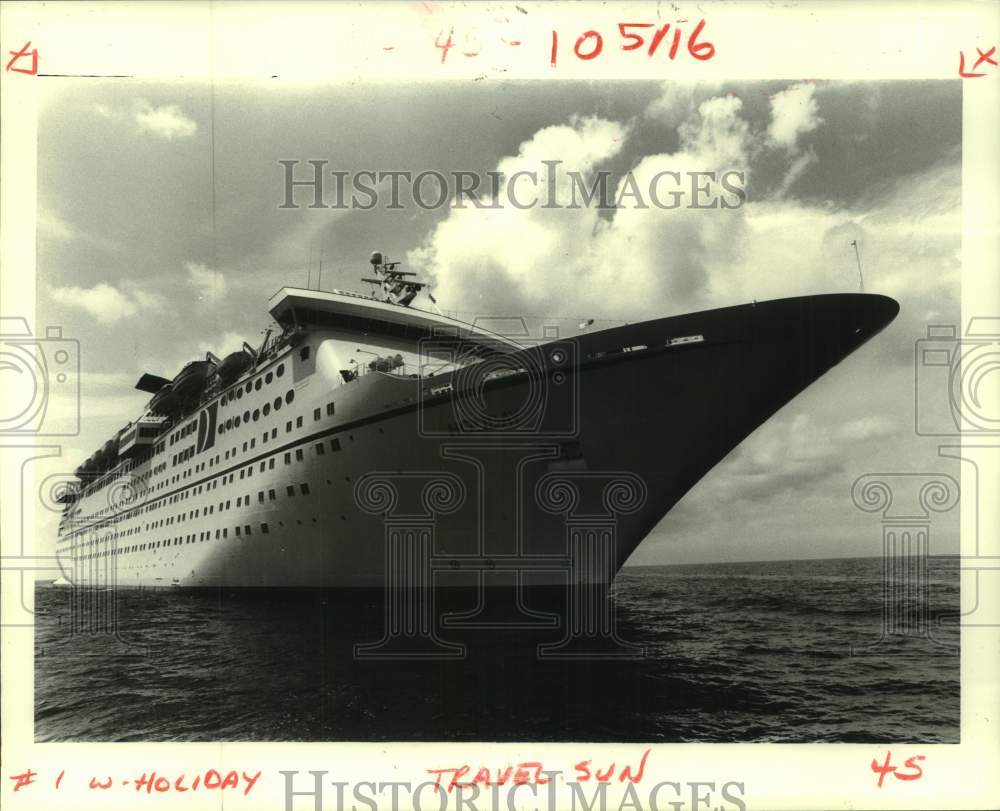 1985 The Holiday cruise ship sets sail to the Caribbean from Miami - Historic Images