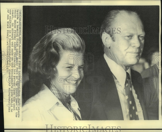 1975 President & Mrs. Ford on South Lawn of the White House-Historic Images