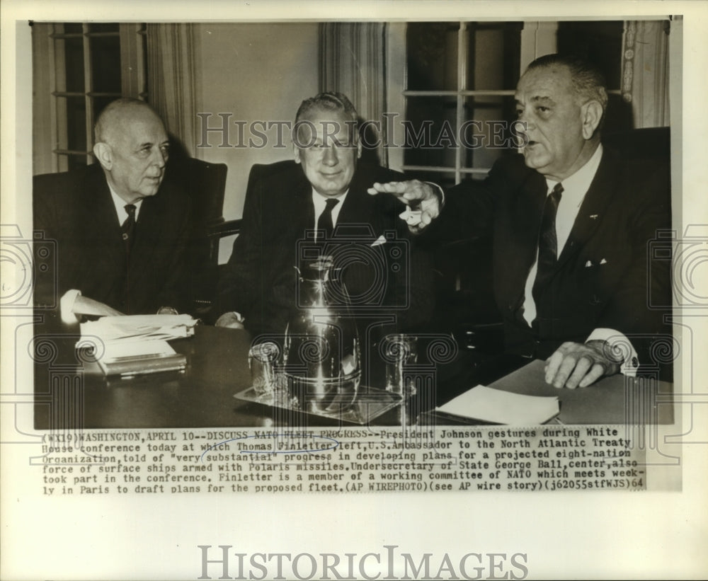 1964 Thomas Finletter, President Johnson &amp; other discuss NATO fleets - Historic Images