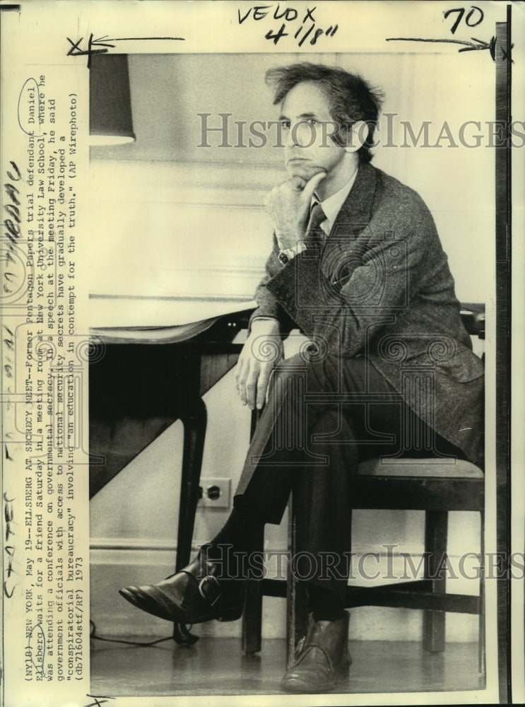 1973 Press Photo Daniel Ellsberg in meeting room at New York University-Historic Images