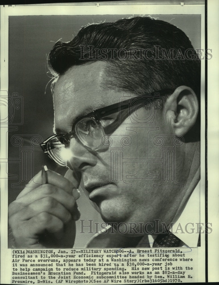 1970 A. Ernest Fitzgerald, military spending watchdog in Washington - Historic Images