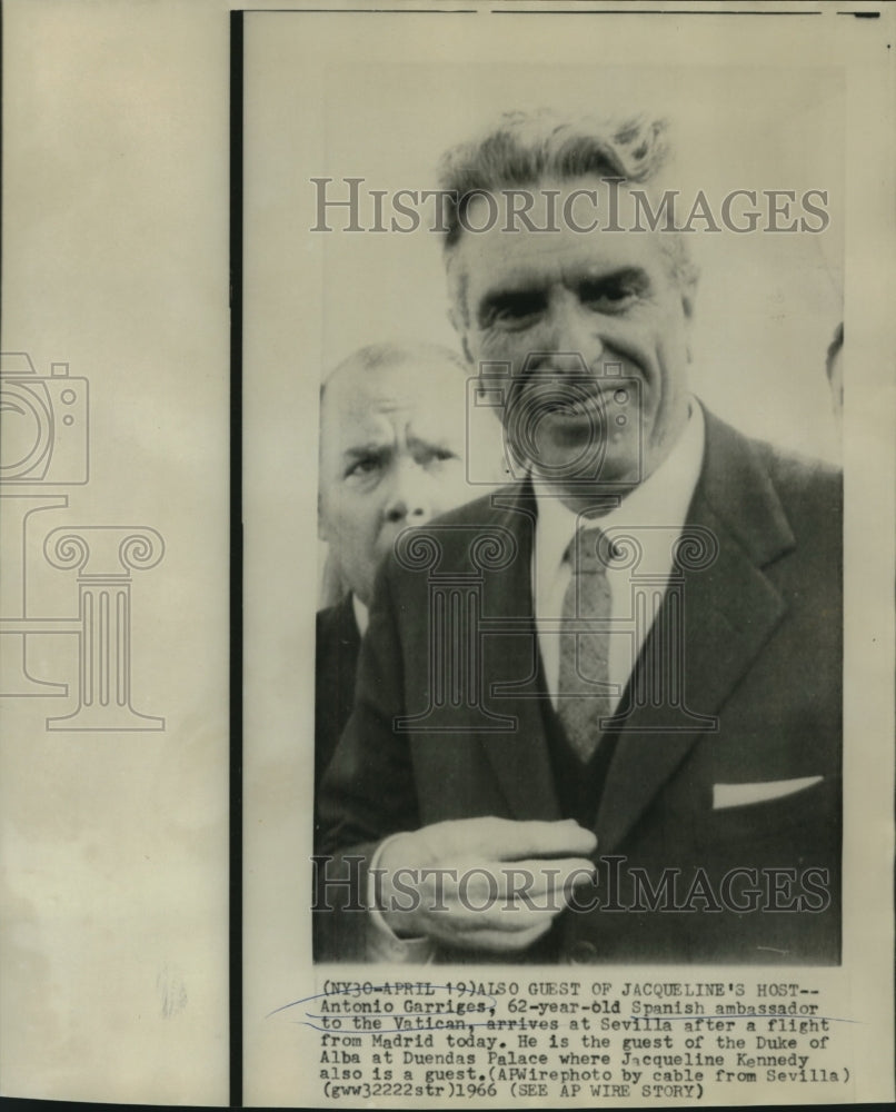 1966 Antonio Garriges, Spanish ambassador, arrive at Sevilla - Historic Images