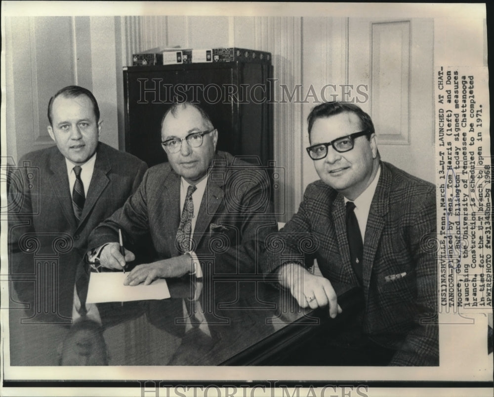 1968 Governor Buford Ellington &amp; others launch U-T construction - Historic Images