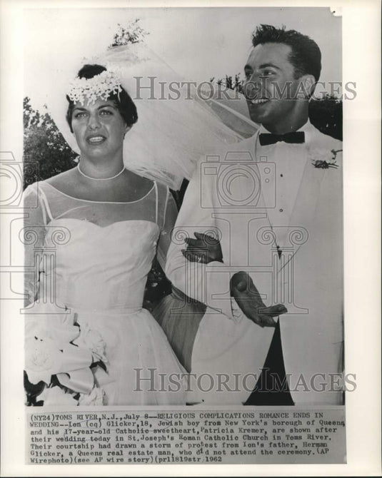 1962 Press Photo Ion Glicker, Jewish boy & Patricia Kremer, Catholic girl marry-Historic Images